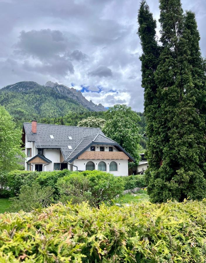 Apartments And Rooms Kaja Kranjska Gora Bagian luar foto